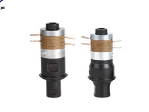 ULTRASONIC TRANSDUCER USED FOR PLASTIC WELDING MACHINE