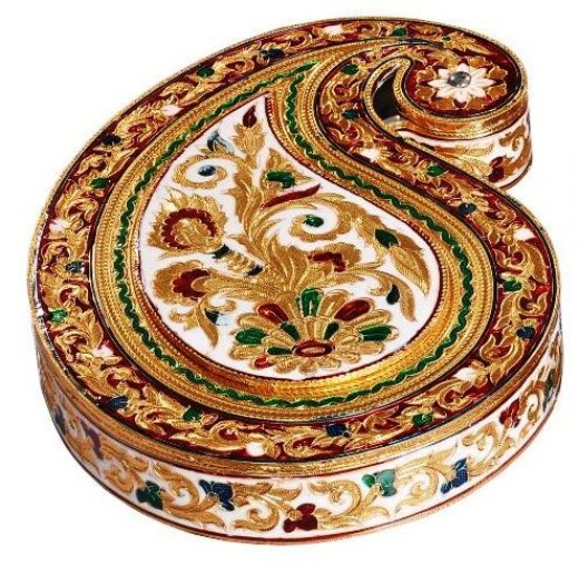 Apple Shape Meenakari Decorative Dry Fruit Box