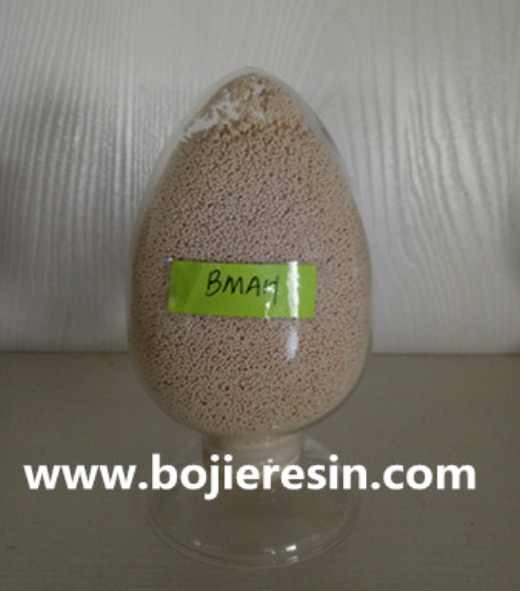 Chelating resin for secondary brine refining of ionic membrane caustic soda