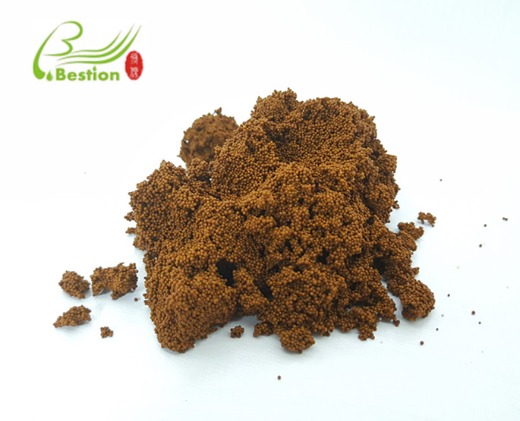 Extraction of flavonoids from wine