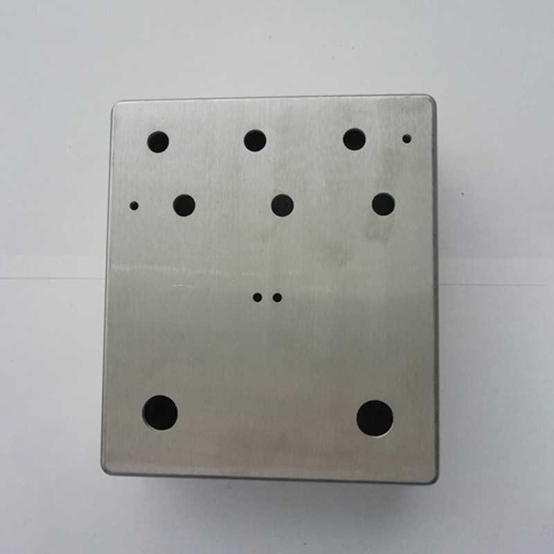 Aluminum alloy accessory case for guitar electronics