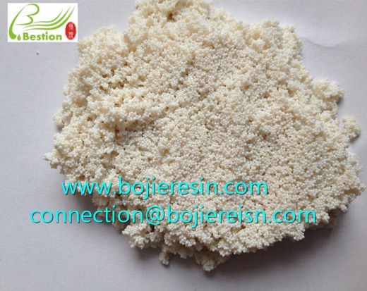 Hawthorn total saponin extraction resin