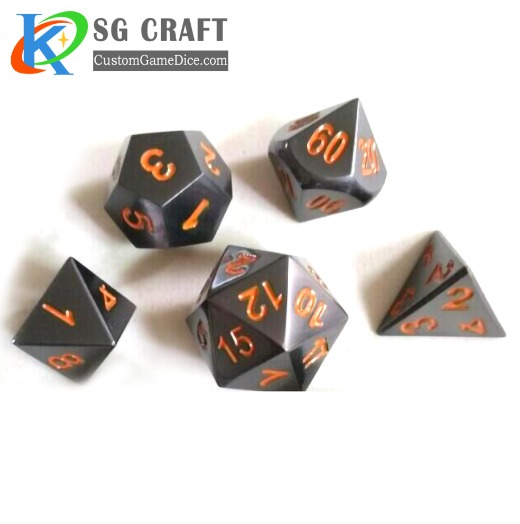 Pearl dice suit